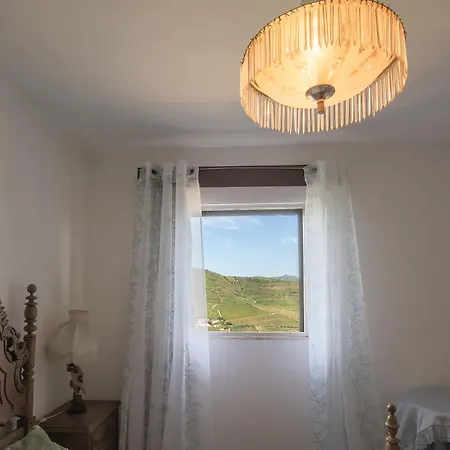 Casa Entre Vales * Loureiro (Vila Real)