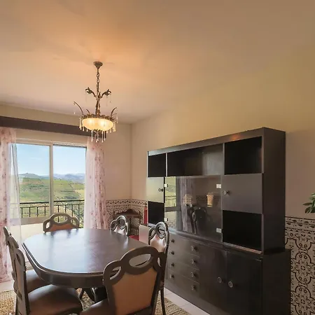 Casa Entre Vales Casa vacanze Loureiro (Vila Real)